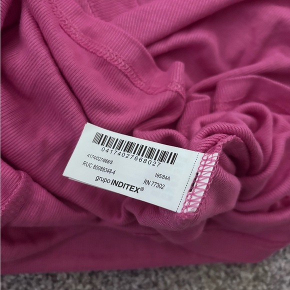 Zara Pink  V-Neck Short Sleeve Tee - Picture 2 of 3